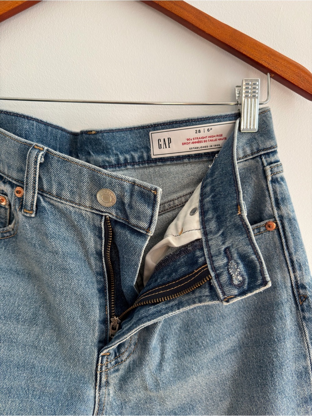 GAP Jeans Size 28 Petite, High Rise Straight Leg